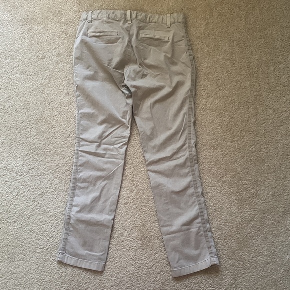 NWT GAP Cream Beige Girlfriend Chino Pants Size 2 - Picture 3 of 3